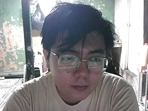 Snapshot of kojima2001 chatting on 07-27-26, 07:21 kojima2001 online show from 07-27-26, 07:21