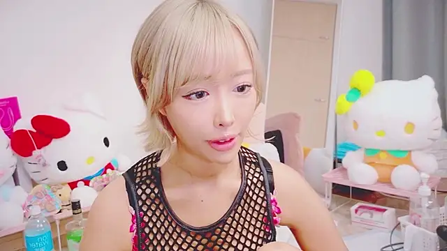 baby  cherry   online show from 06-12-26, 12:15