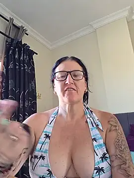 Flirty Siennax online show from 06-28-26, 07:03