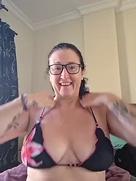 Flirty Siennax online show from 07-28-26, 07:37