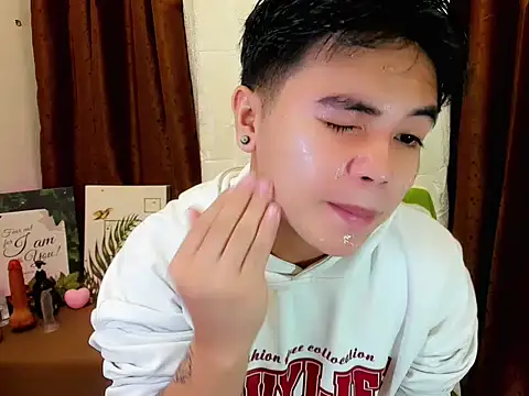 Untouchable Bromancexxx online show from 07-09-26, 10:52