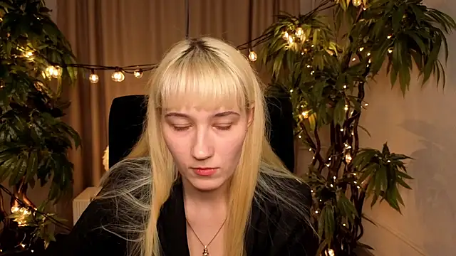 SusanWeaver online show from 04-07-26, 12:49