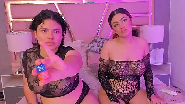 Snapshot of RosseChar chatting on 04-04-26, 06:44 RosseChar online show from 04-04-26, 06:44