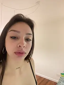 Onlyalvareznicolll online show from 03-28-26, 02:55