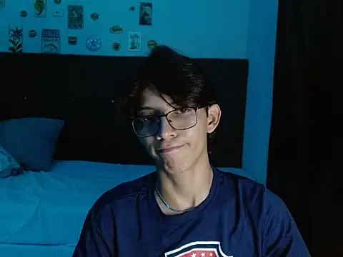 VazacGaming online show from 05-18-26, 04:07