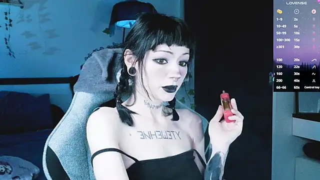 H3xD0ll online show from 07-12-26, 11:56