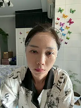 Snapshot of yuanpu0925 chatting on 04-07-26, 12:44 yuanpu0925 online show from 04-07-26, 12:44