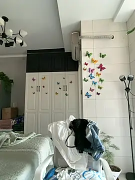 Snapshot of yuanpu0925 chatting on 05-03-26, 10:38 yuanpu0925 online show from 05-03-26, 10:38