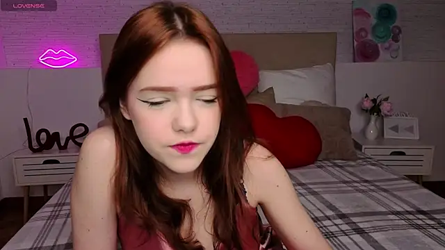 Snapshot of Melissa_me0w chatting on 04-11-26, 09:30 Melissa me0w online show from 04-11-26, 09:30