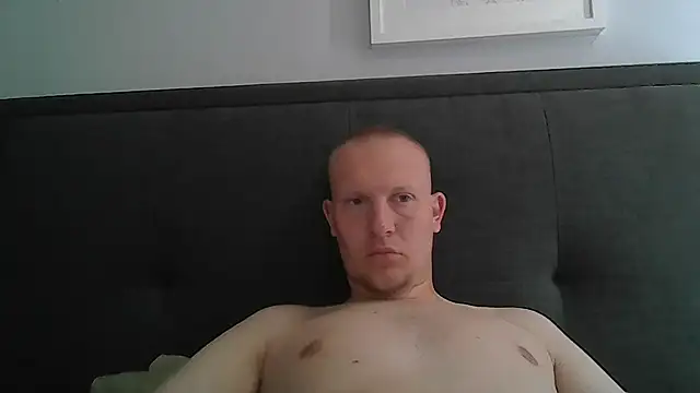 Ousto18 online show from 07-03-26, 06:42