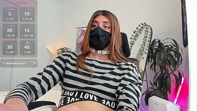 LilyReina online show from 06-02-26, 06:54