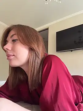 Snapshot of AriaPureTemptation chatting on 05-07-26, 02:17 AriaPureTemptation online show from 05-07-26, 02:17