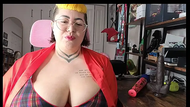 Snapshot of meiafterdark chatting on 07-27-26, 11:34 meiafterdark online show from 07-27-26, 11:34