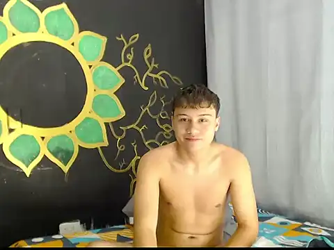 Boy Lovely18 online show from 03-30-26, 04:57