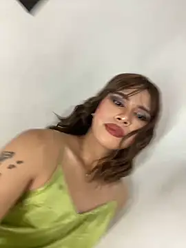  Flirtyprincess  online show from 04-01-26, 02:25