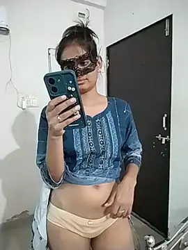 sexy couple liv online show from 06-15-26, 04:25