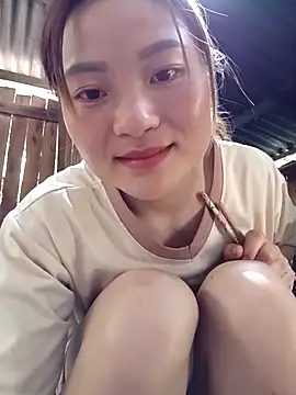 Snapshot of -Tipo- chatting on 03-31-26, 04:02 -Tipo- online show from 03-31-26, 04:02