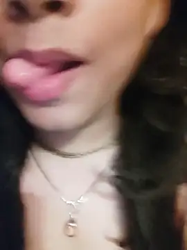 Snapshot of SweetTsAngel chatting on 04-07-26, 03:12 SweetTsAngel online show from 04-07-26, 03:12