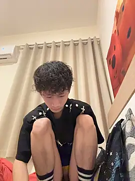 sexyboy-3525 online show from 05-16-26, 07:05
