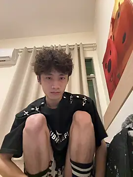 sexyboy-3525 online show from 05-25-26, 04:24
