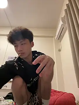 sexyboy-3525 online show from 06-02-26, 05:42