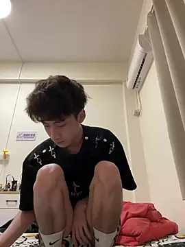 sexyboy-3525 online show from 06-06-26, 03:55