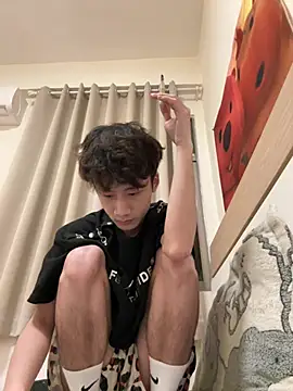 sexyboy-3525 online show from 06-23-26, 01:53