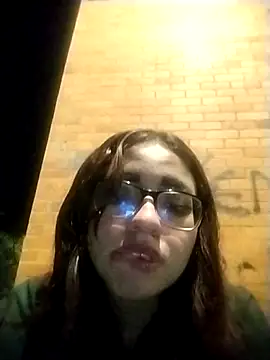 Snapshot of martina_7 chatting on 04-25-26, 11:46 martina 7 online show from 04-25-26, 11:46