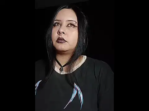 PrincessRaven online show from 04-05-26, 03:47