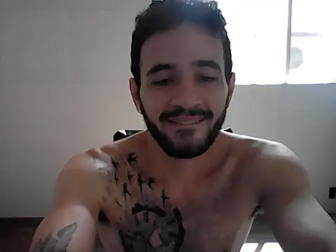 Snapshot of NoxxVx chatting on 04-04-26, 02:03 NoxxVx online show from 04-04-26, 02:03