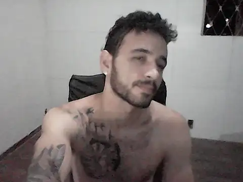 Snapshot of NoxxVx chatting on 04-22-26, 01:08 NoxxVx online show from 04-22-26, 01:08