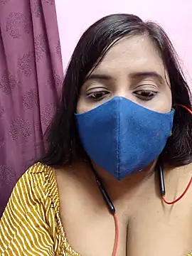 Snapshot of Tami-sonia chatting on 05-20-26, 03:07 Tami-sonia online show from 05-20-26, 03:07