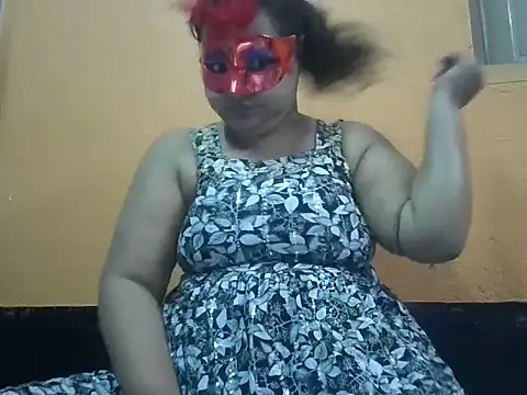 Snapshot of Naina1994 chatting on 03-30-26, 10:38 Naina1994 online show from 03-30-26, 10:38