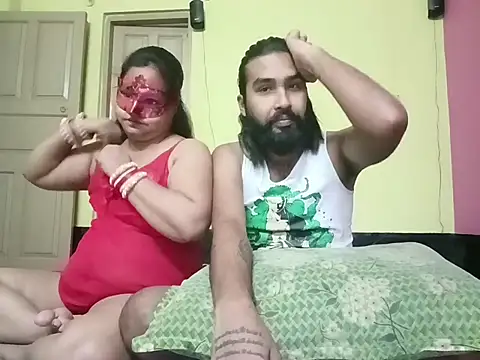 Naina1994 online show from 06-24-26, 05:17