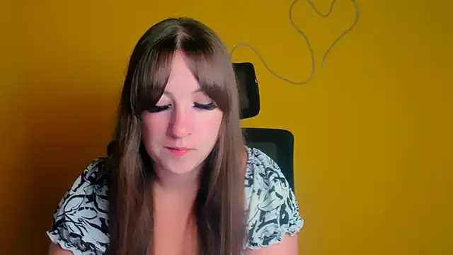 Snapshot of Tiffani_Angel chatting on 07-01-26, 05:31 Tiffani Angel online show from 07-01-26, 05:31