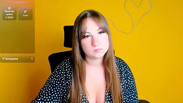 Snapshot of Tiffani_Angel chatting on 07-10-26, 11:24 Tiffani Angel online show from 07-10-26, 11:24