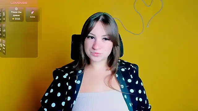 Snapshot of Tiffani_Angel chatting on 07-29-26, 05:38 Tiffani Angel online show from 07-29-26, 05:38