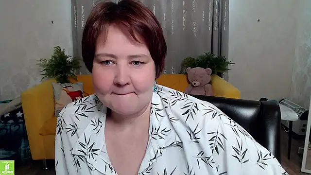 Snapshot of QUEEN02030 chatting on 04-27-26, 09:51 QUEEN02030 online show from 04-27-26, 09:51