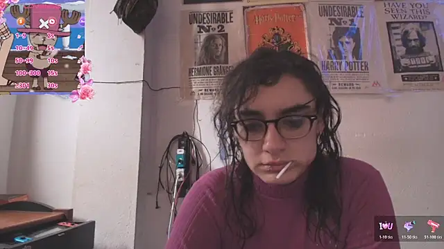 Snapshot of Ellaa_honey chatting on 04-29-26, 02:43 Ellaa honey online show from 04-29-26, 02:43
