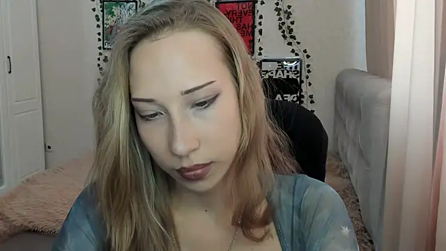 Emmarayder online show from 05-20-26, 11:05