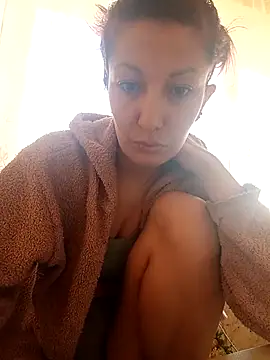 lisa wey online show from 04-20-26, 07:11