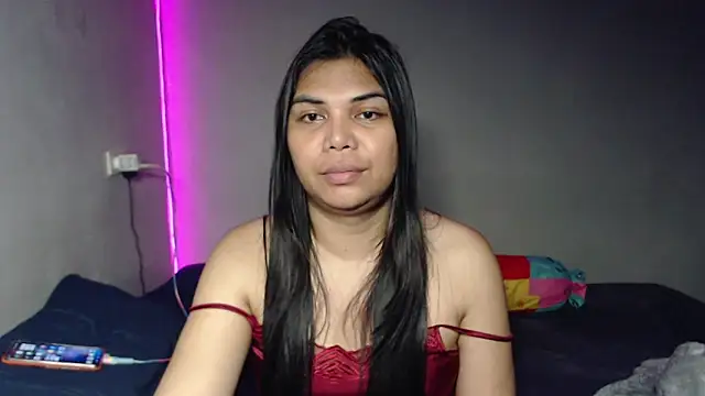 Snapshot of yourhotasiantrann chatting on 04-01-26, 07:00 yourhotasiantrann online show from 04-01-26, 07:00