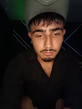 Ares Blake online show from 04-07-26, 01:17