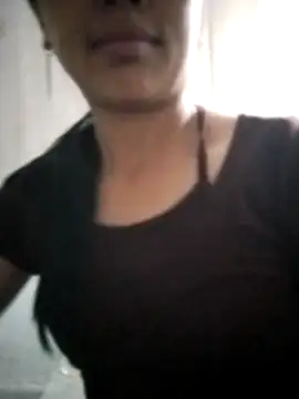 Snapshot of Lisa-aa chatting on 04-19-26, 10:01 Lisa-aa online show from 04-19-26, 10:01