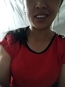 Snapshot of Lisa-aa chatting on 04-24-26, 10:12 Lisa-aa online show from 04-24-26, 10:12