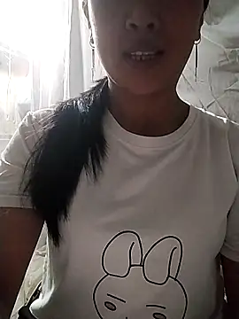 Snapshot of Lisa-aa chatting on 04-25-26, 01:03 Lisa-aa online show from 04-25-26, 01:03