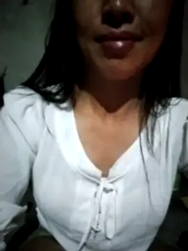 Snapshot of Lisa-aa chatting on 04-29-26, 12:09 Lisa-aa online show from 04-29-26, 12:09