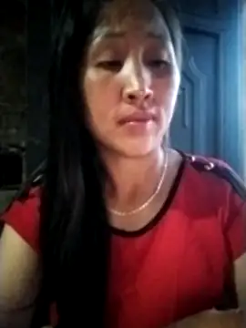 Snapshot of Lisa-aa chatting on 05-06-26, 11:37 Lisa-aa online show from 05-06-26, 11:37