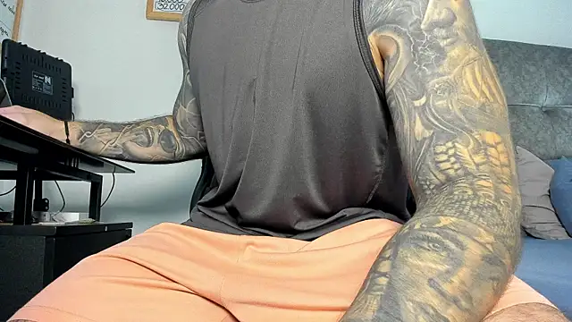 vyxen x online show from 05-04-26, 08:05