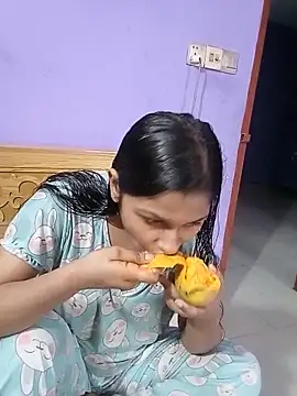 Jerin Couple61 online show from 06-06-26, 10:31